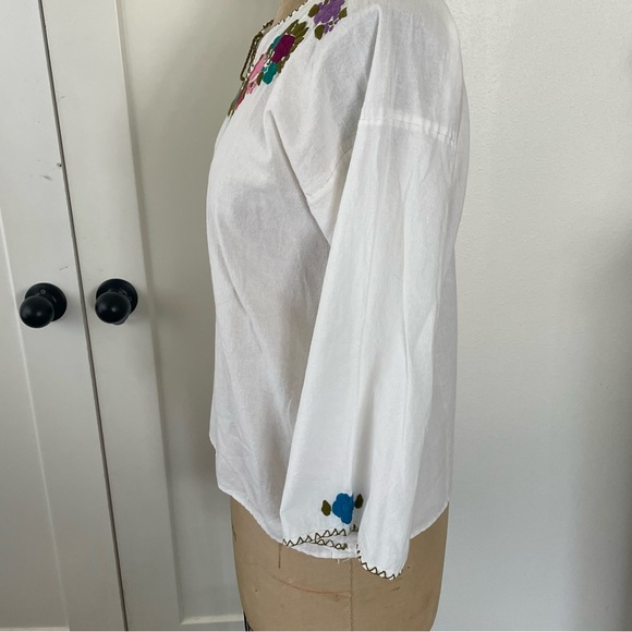 Embroidered Authentic Mexican Shirt M/L - Picture 5 of 10